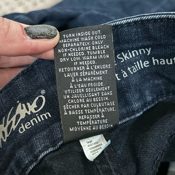 Mossimo Size 4 High Rise Skinny Jeans - Picture 8 of 8
